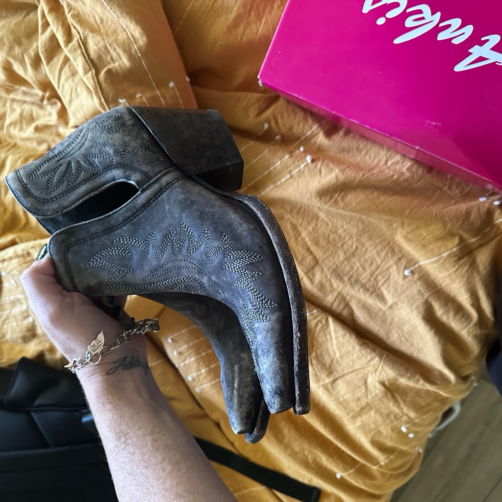 Ariat Booties